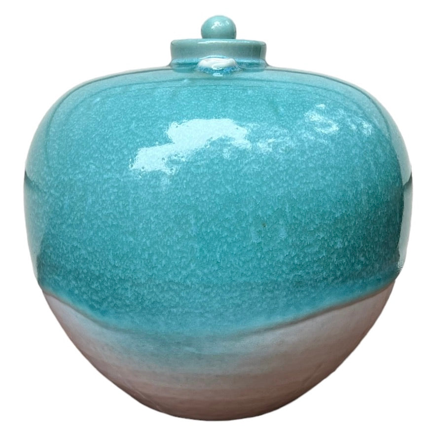 Jade Lidded Vessel