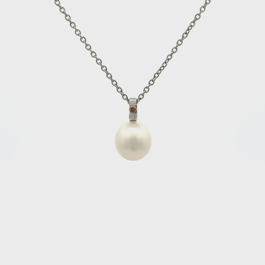 Pendant - Australian South Sea Pearls 9-10mm, 9kt White Gold, 1 Argle Diamond 0.05ct